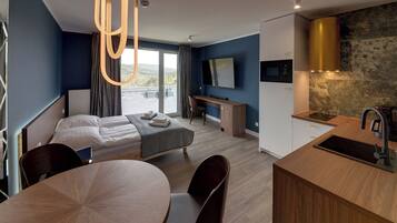 Studio | 2 kamar tidur dan didekorasi berbeda-beda