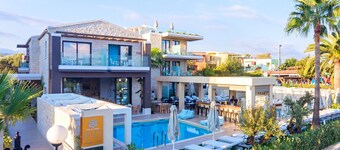 Airis Boutique & Suites