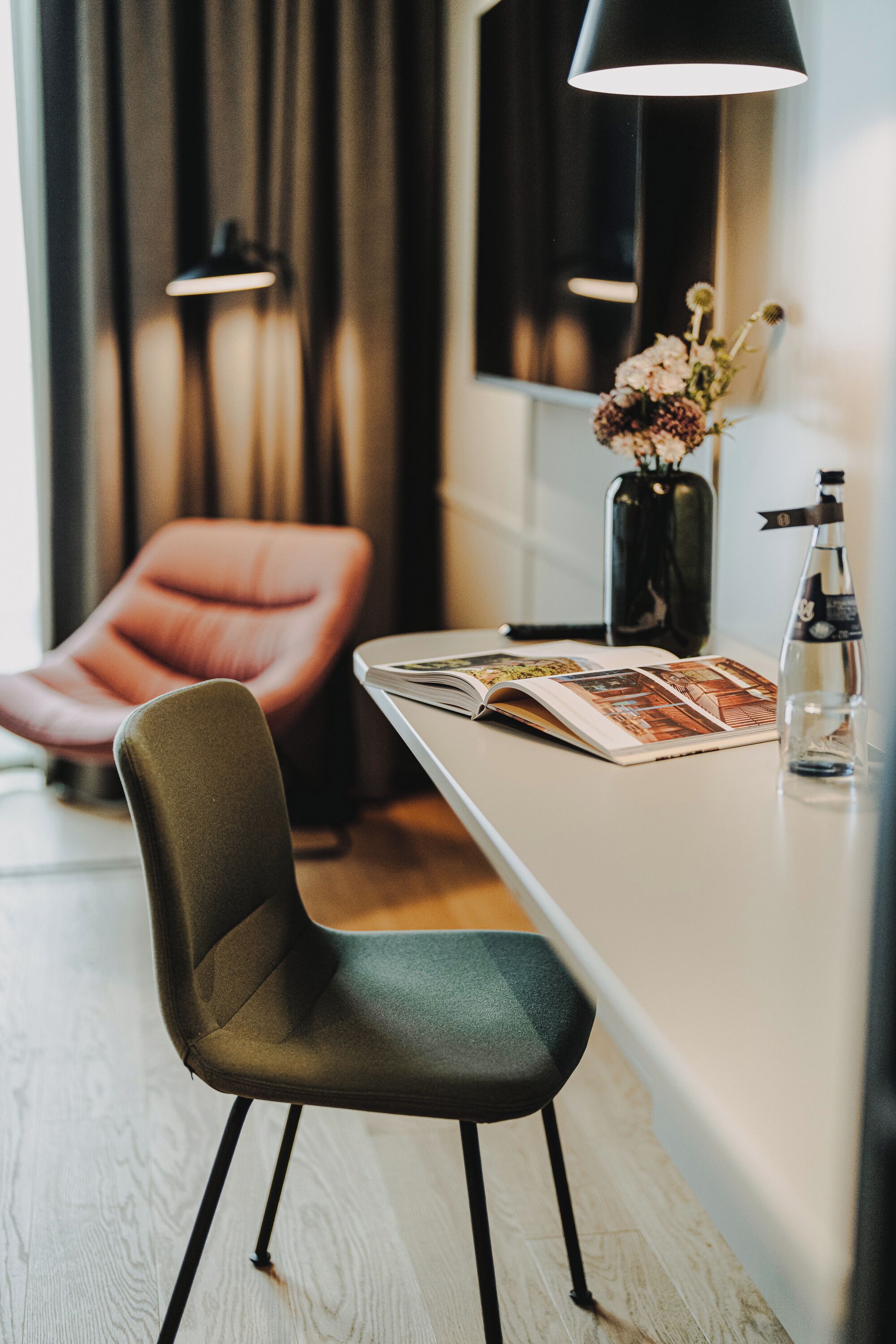 Classic Double Room | Hypo-allergenic bedding, in-room safe, desk, laptop workspace