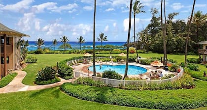 Spacious 3 Bedroom Ocean Front W/Lanai-Kaha Lani
