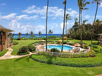 Spacious 3 Bedroom Ocean Front W/Lanai-Kaha Lani