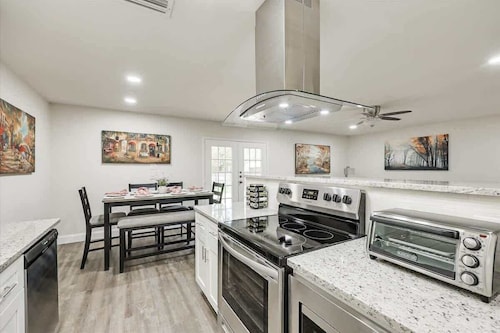 New Home close to Grapevine, lake and DFW Airport