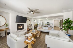 Smart TV, fireplace, offices