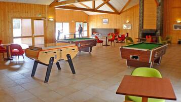 Spielezimmer