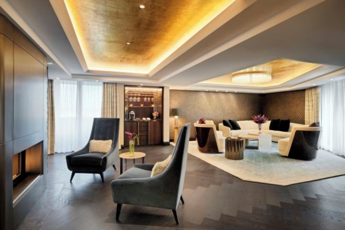 2 BED | Royal Suite