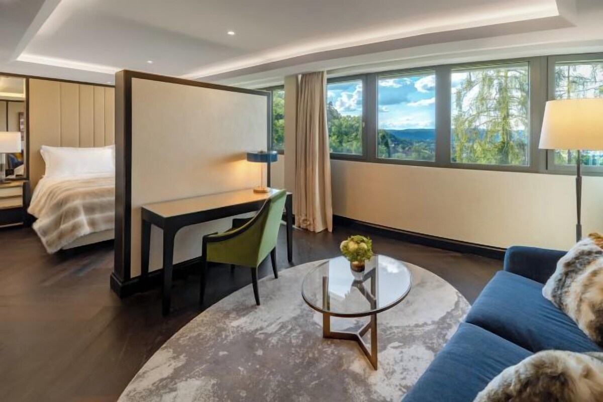 Luxe Room
