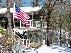 Property grounds - Special $ Now - Awesome Lake Views - Single Floor - Shasta Lakeshore Retreat #5 (Lakehead)