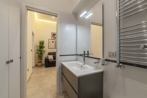 Shower, bidet