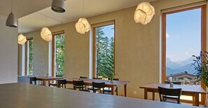 Restaurant - Pensiun Laresch (Muntogna da Schons)
