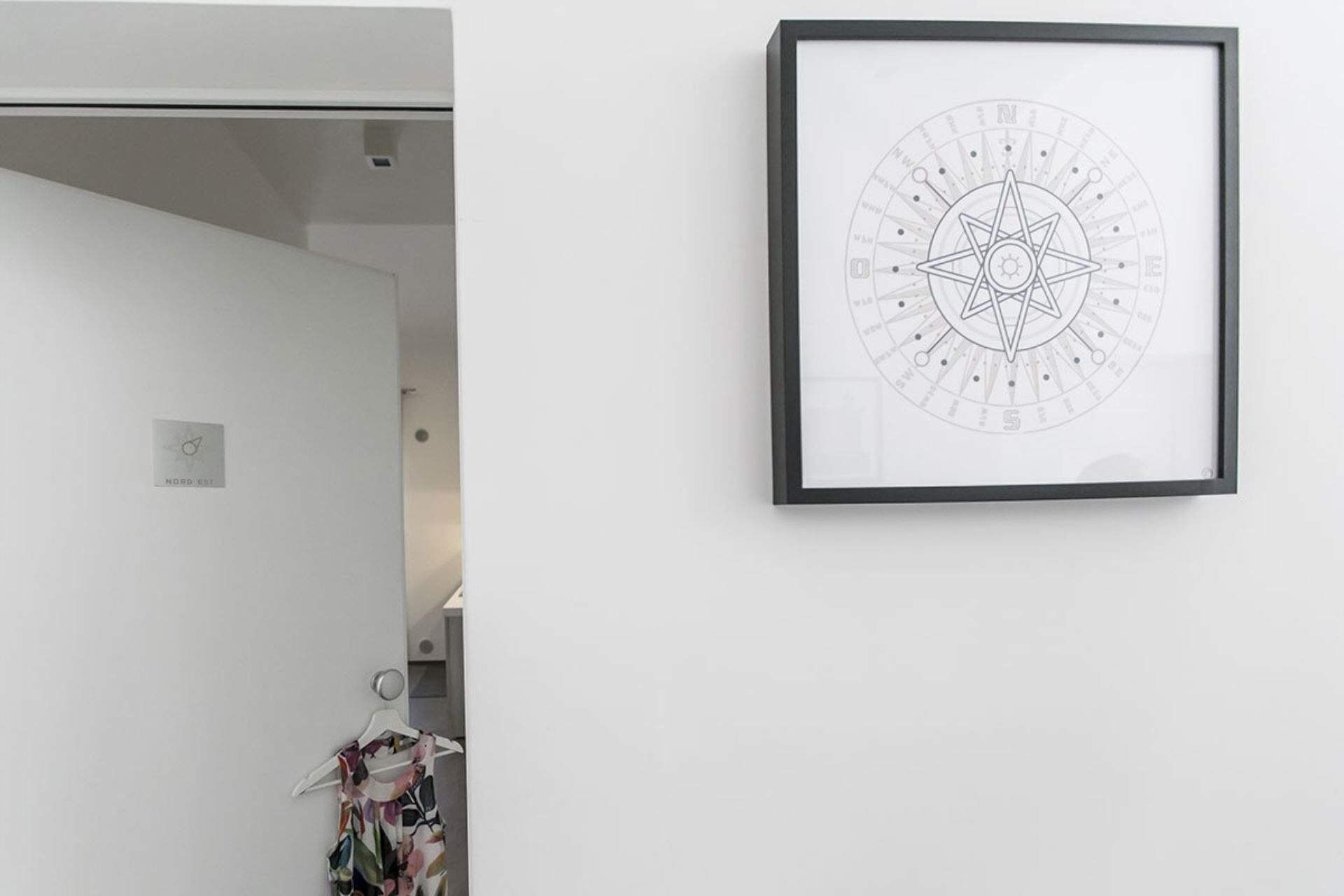 Bussola al secondo piano