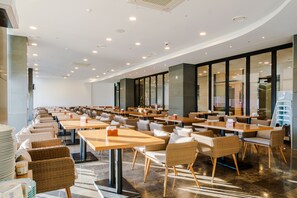 Restaurant - Hotel Bridge Seogwipo (Seogwipo)