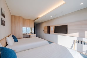 Free cots/infant beds, free WiFi, bed sheets