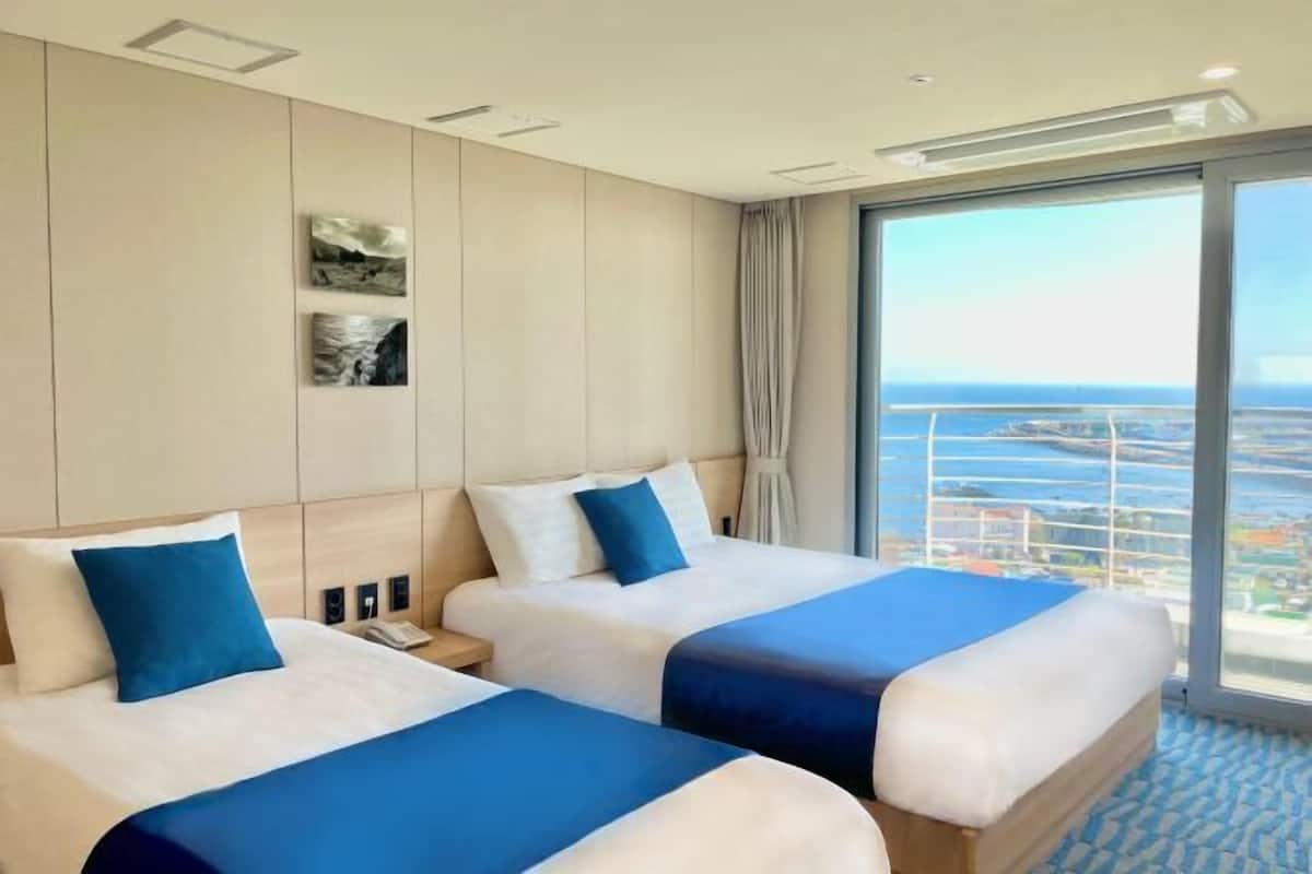 Cunas gratuitas, wifi gratis y ropa de cama