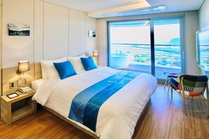 Royal Suite, Panorama View - Hotel Bridge Seogwipo (Seogwipo)