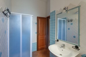 Regadera y bidet 