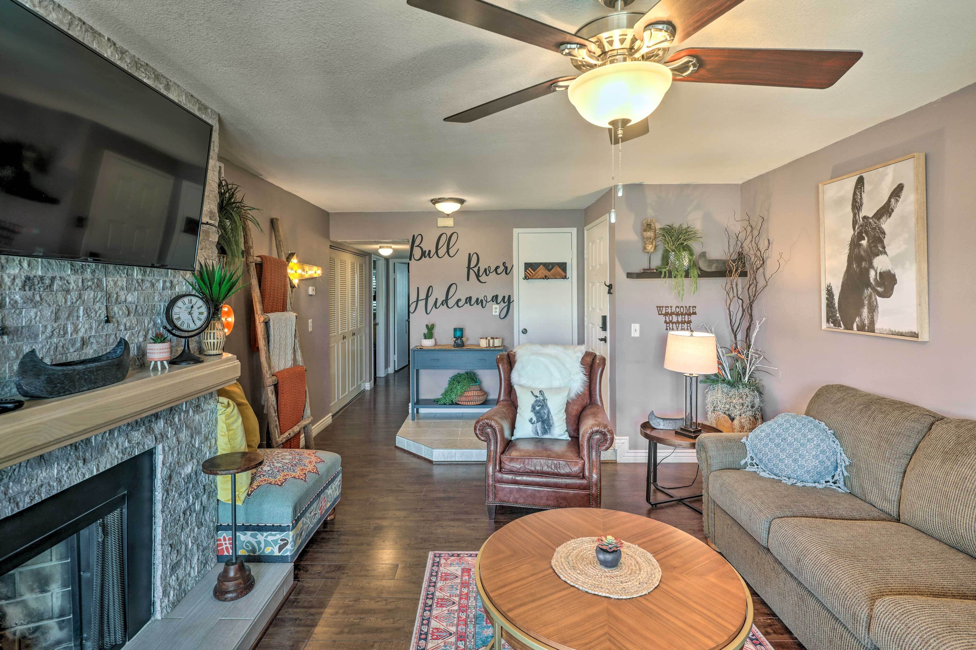 Bullhead City Condo w/ Direct River Access!