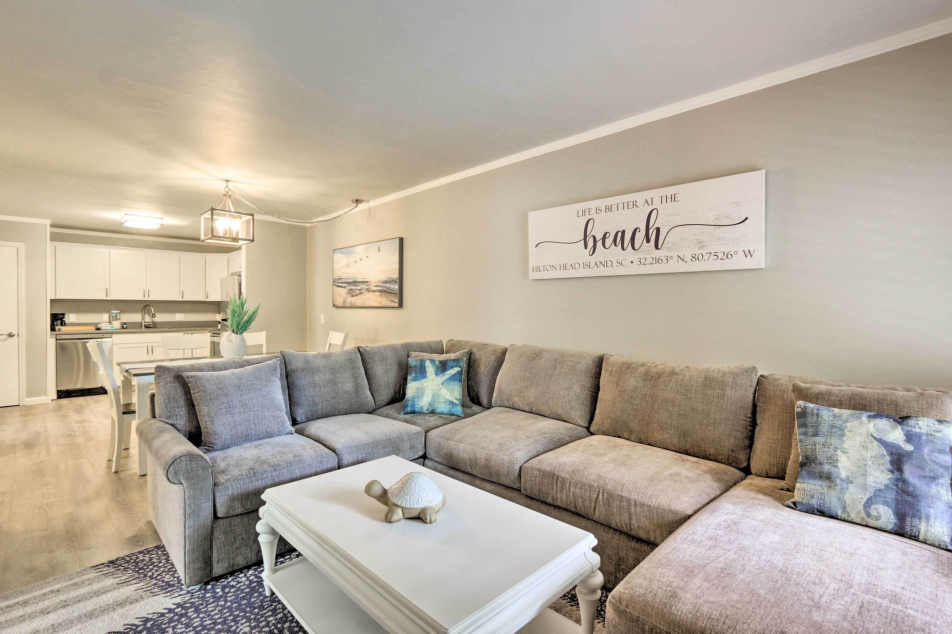 Hilton Head Island Condo with Resort Amenities!