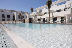 Pool - Esmeralda Cotillo Homes by LIVVO (La Oliva)