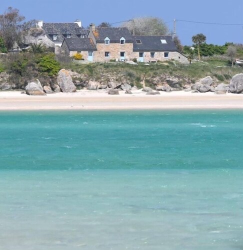 Charmante longère avec vue exceptionnelle sur la baie du Kernic