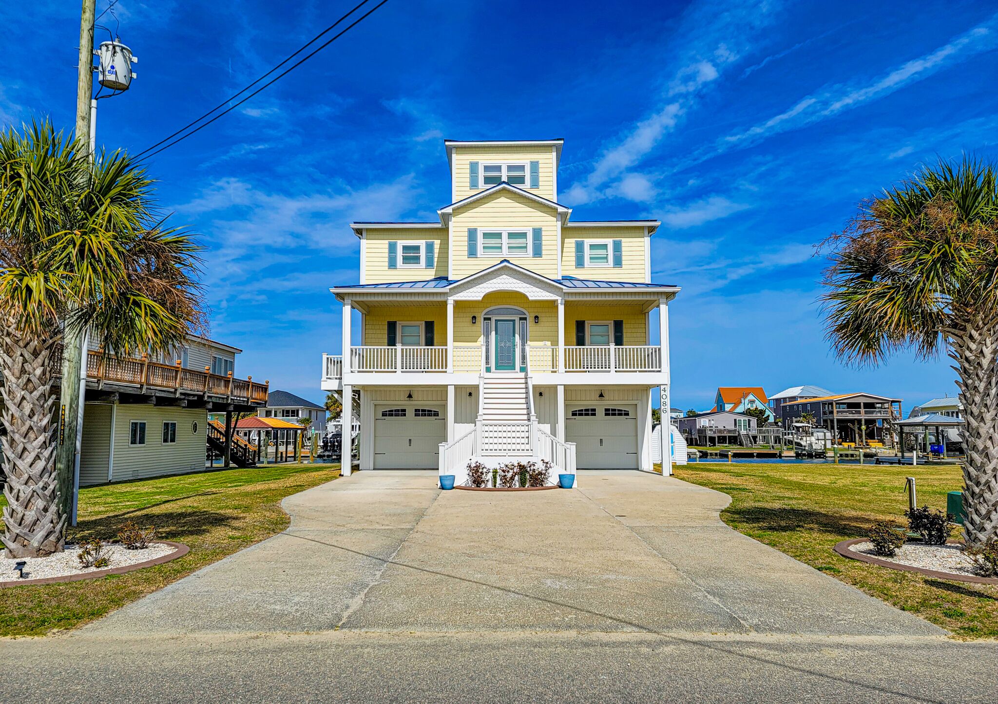 Breathtaking Canal Front Home w/ Hot Tub & Private Dock! Pet Friendly!!