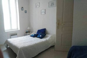 2 bedrooms, free WiFi, bed sheets, wheelchair access