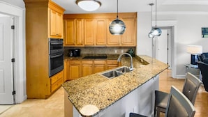 Villa, 3 habitaciones | Cocina privada