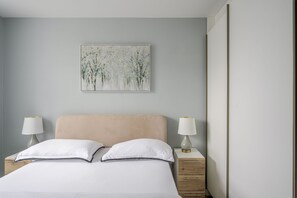Apartment, Private Bathroom, City View | 1 bedroom