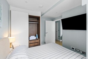 Lägenhet - privat badrum - utsikt mot staden | 1 sovrum