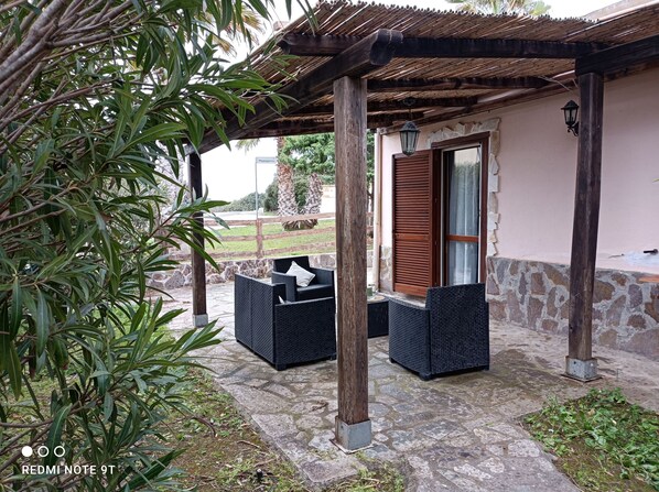 Terrace/patio - MaGi Holiday Home (Stintino)