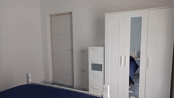 2 bedrooms, iron/ironing board, travel cot, bed sheets