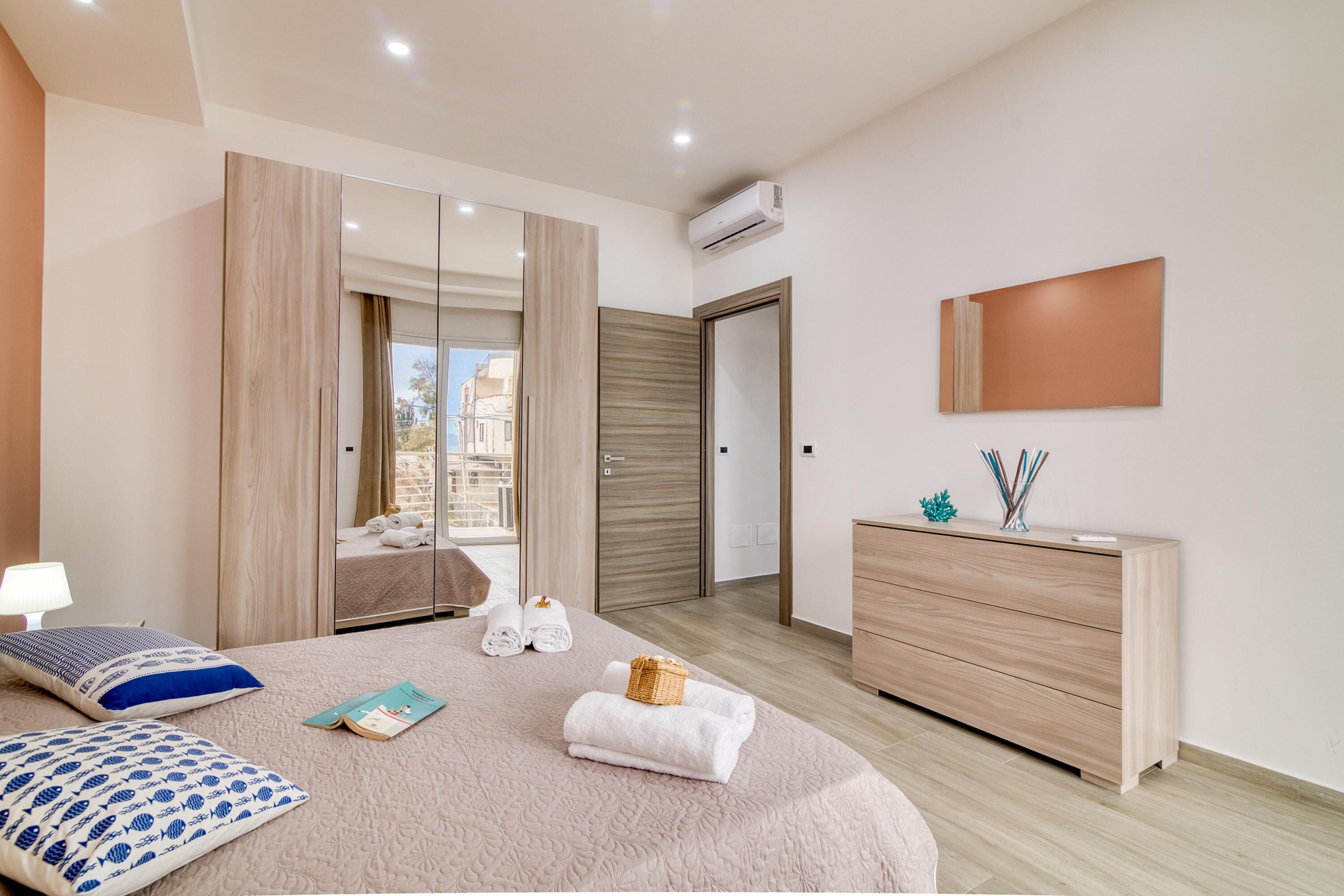 Familienapartment, Mehrere Schlafzimmer, Meerseite (Corallo House 200m From The Sea)
