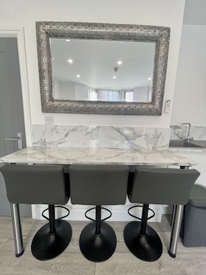 Suite Supérieure, salle de bains privée (Spa Bath) | Cuisine privée
