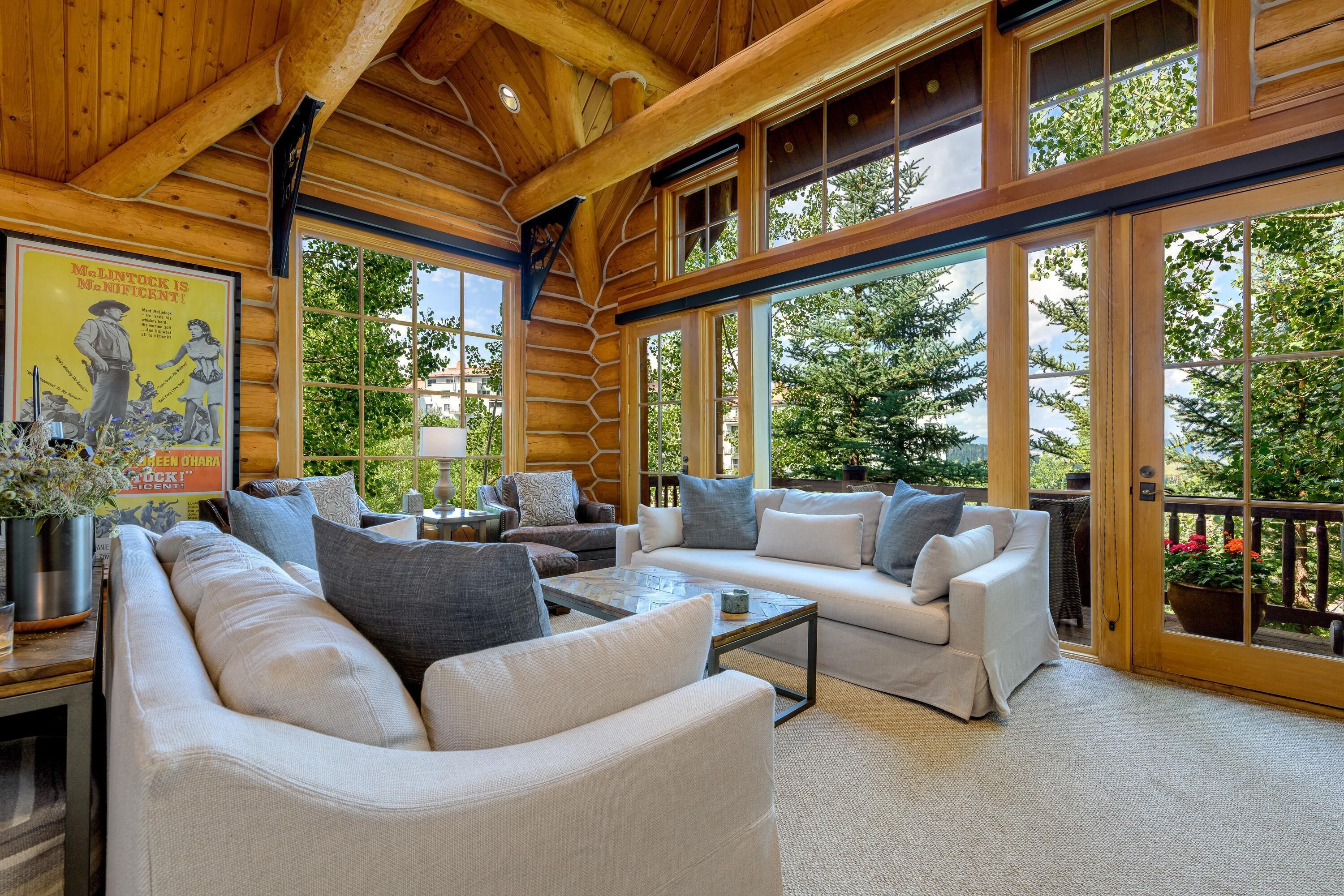 See Forever Cabin 105-Three bedroom Cabin  to be enjoyed by family and friends