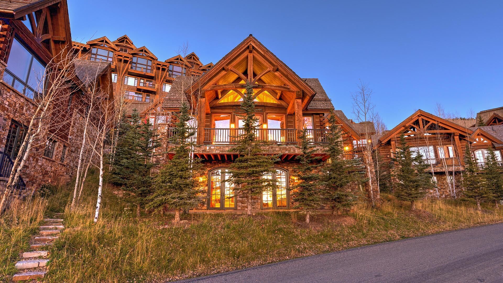 See Forever Summit Cabin 154-This stunning Cabin is a true luxury private home