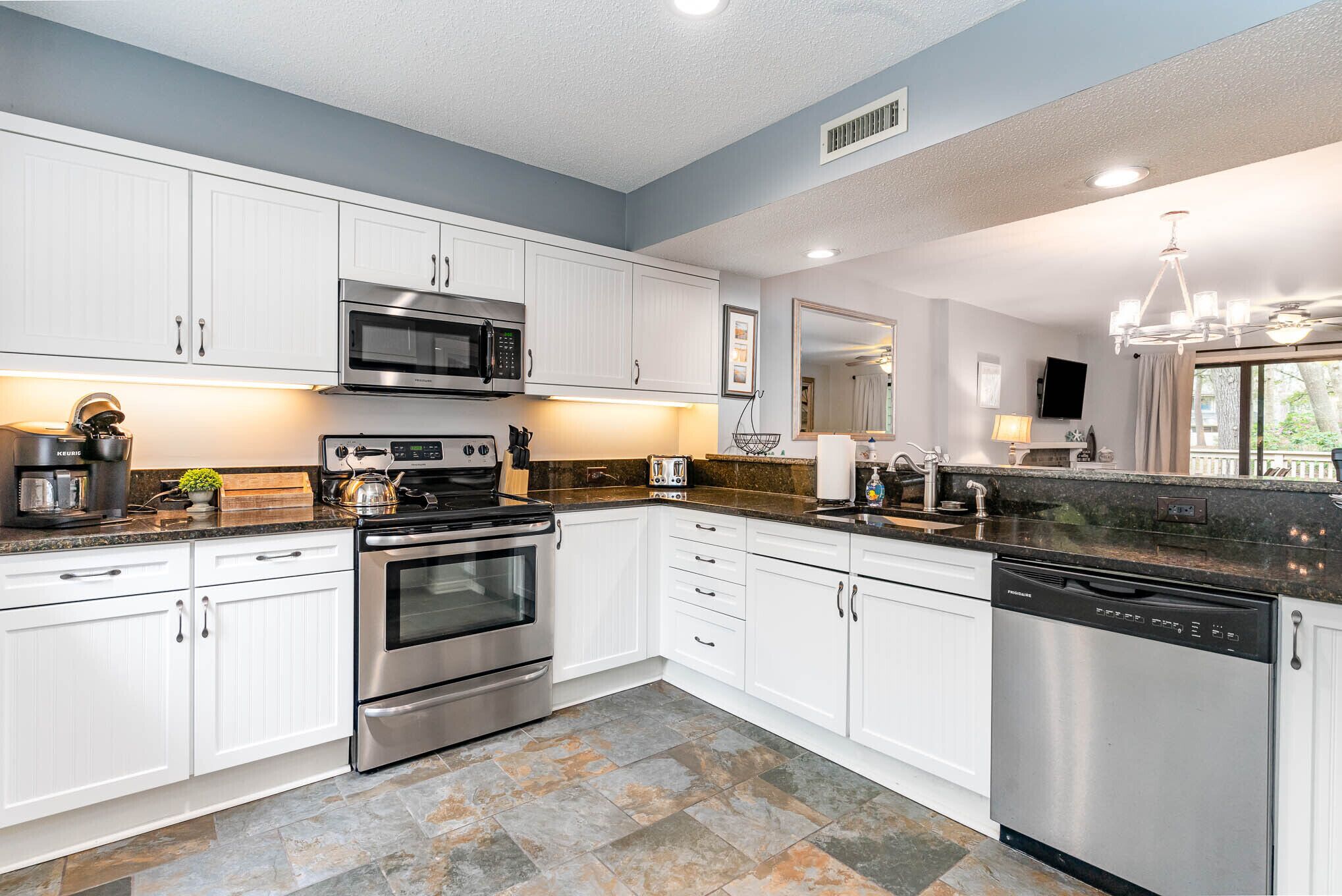 14B Richmond Park @ Kingston Plantation