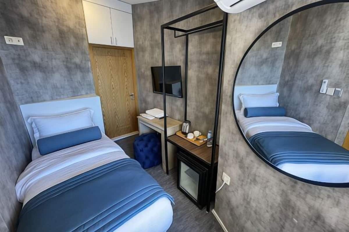 1 bedroom, minibar, in-room safe, desk