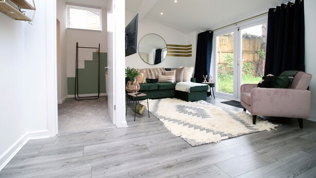 Unclassified image, 1 of 46, button - Minister House Apt 1 by Tŷ SA (Cardiff)