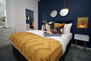 Departamento | 3 habitaciones, tabla de planchar con plancha y wifi gratis 
