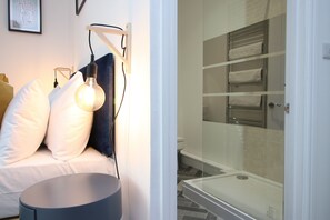 Apartment | 3 Schlafzimmer, Bügeleisen/Bügelbrett, kostenloses WLAN, Bettwäsche