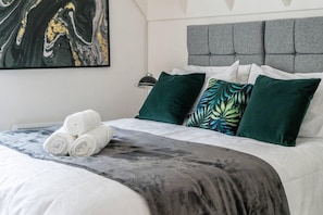 LÀgenhet - 1 queensize-sÀng | 1 sovrum, strykjÀrn/strykbrÀda, gratis wi-fi och sÀngklÀder