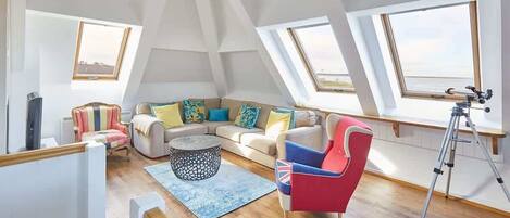 Televisio, DVD-soitin, työhuone