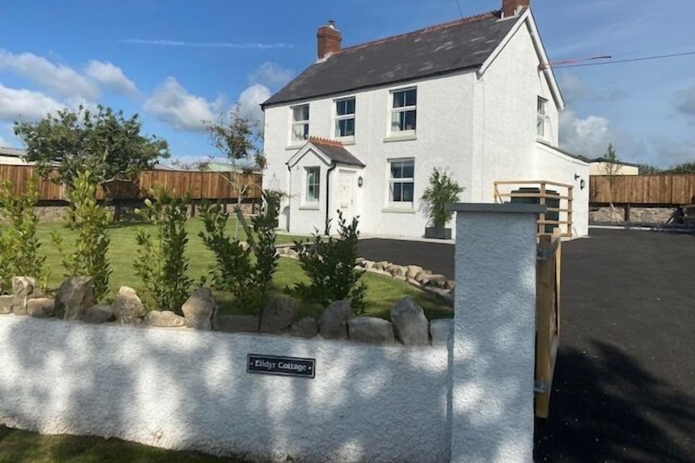 Elidyr Cottage - 3 Bed Cottage - Amroth