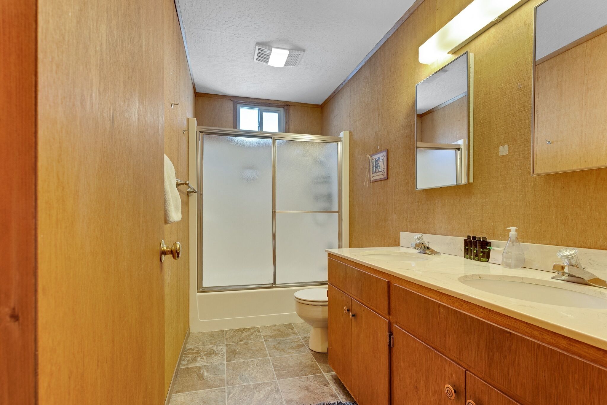 Centrally Located and Dog Friendly! - Home #36 3 Bedroom Home by Redawning