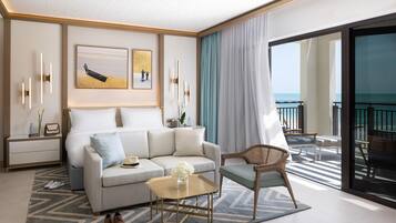 Family Suite (Gulf Summer House Arabian) | Premium bedding, minibar, in-room safe, desk