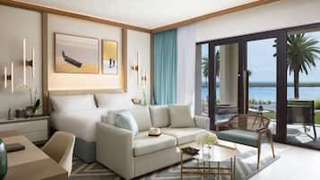 Hochwertige Bettwaren, Minibar, Zimmersafe, Schreibtisch