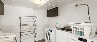 Moorooba Pet Friendly Holiday Home Nelson Bay
