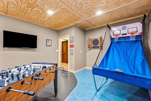 غرفة الألعاب