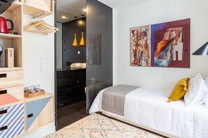 1 bedroom, iron/ironing board, free WiFi, bed sheets