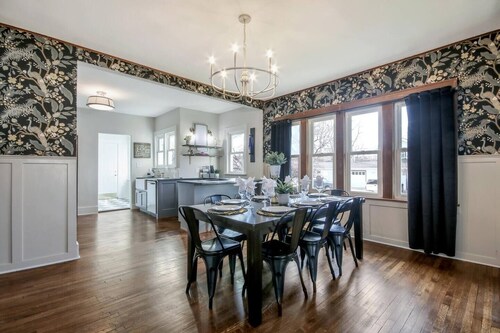 Bluebird Bungalow Spacious Home Ideal for Families and Large Groups