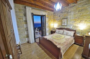 2 chambres, fer et planche à repasser, lit parapluie, Wi-Fi gratuit